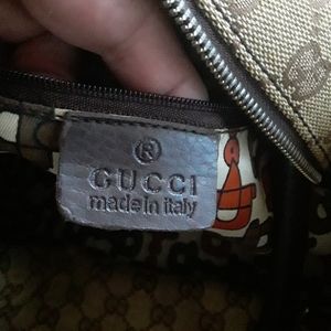 Gucci duffle bag